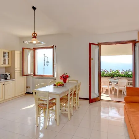 Hotel apartamentowy Calap